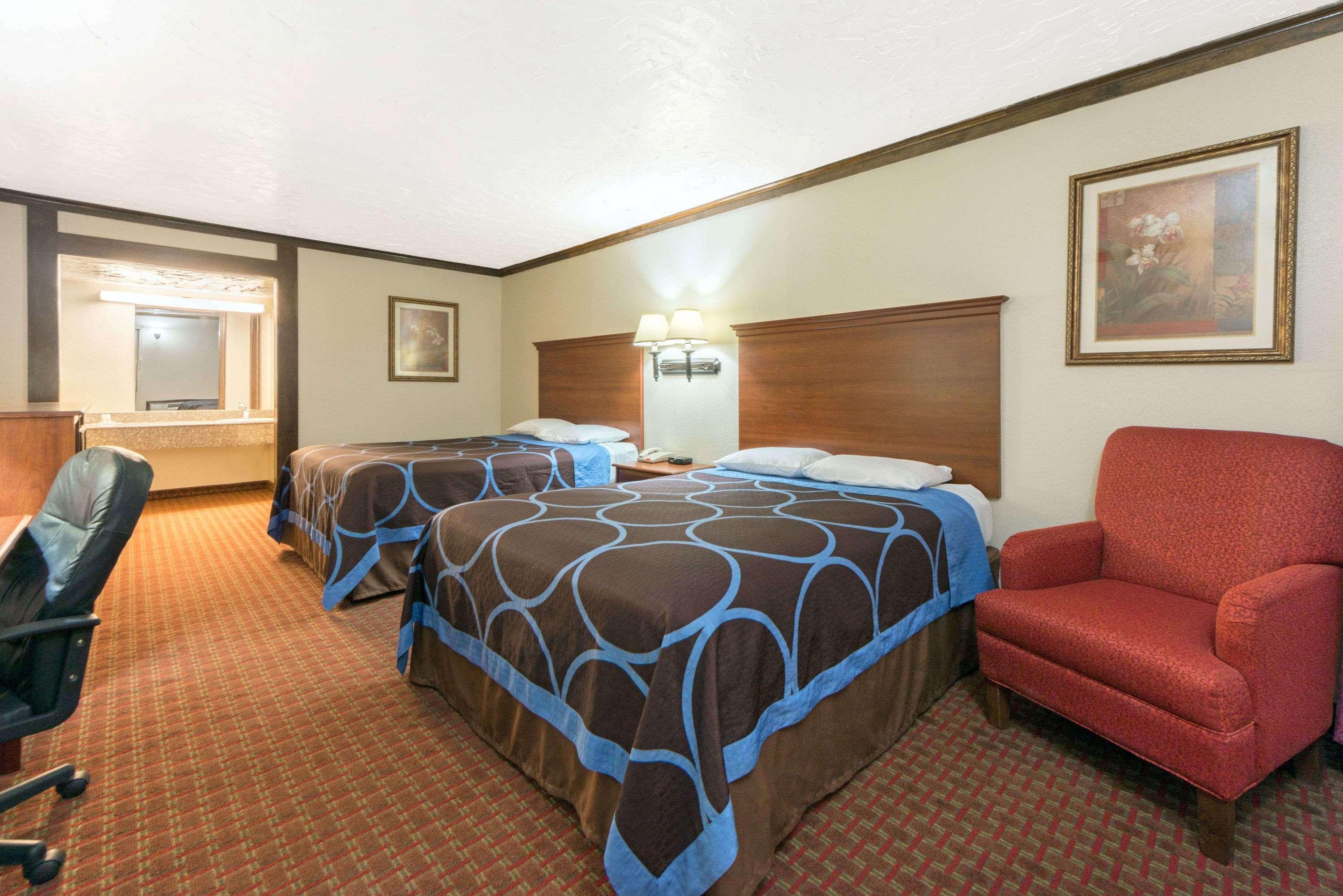 Super 8 By Wyndham Enid Hotel Buitenkant foto